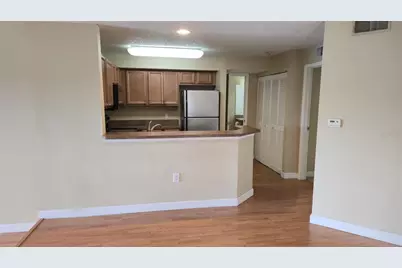 115 112th Avenue NE #810, Saint Petersburg, FL 33716 - Photo 9