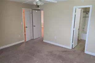 115 112th Ave NE, Saint Petersburg, FL 33716 - Photo 17