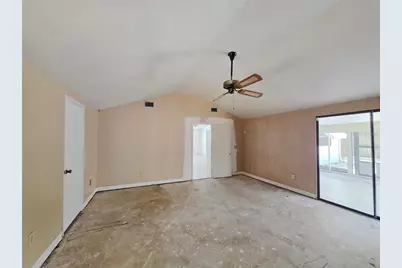 4037 Las Vegas Drive, New Port Richey, FL 34653 - Photo 9