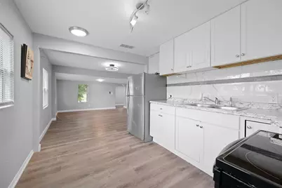 605 S S Disston Ave, Tarpon Springs, FL 34689 - Photo 21