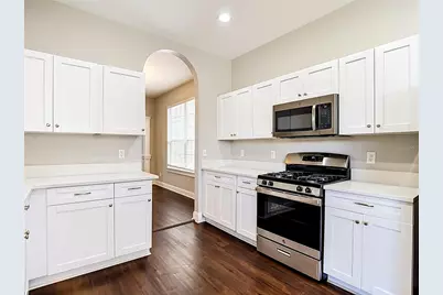 10739 Eveningwood Court, Trinity, FL 34655 - Photo 9