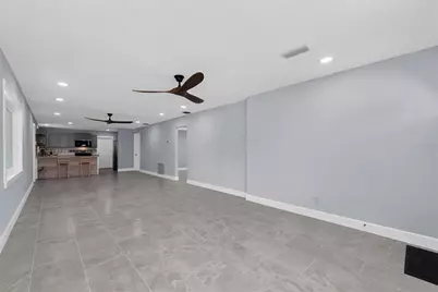 150 42nd Avenue, Saint Pete Beach, FL 33706 - Photo 17
