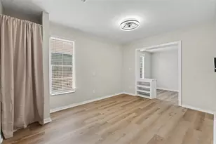 3751 Mackenzie Ct, Palm Harbor, FL 34684 - Photo 17