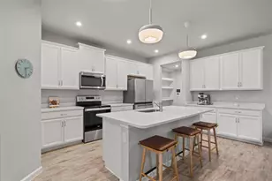 26069 Woven Wicker Bnd, Lutz, FL 33559 - Photo 15