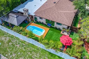 1488 Laconia Dr E, Clearwater, FL 33764 - Photo 7