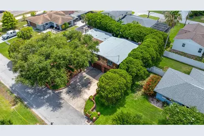 1488 Laconia Drive E, Clearwater, FL 33764 - Photo 71