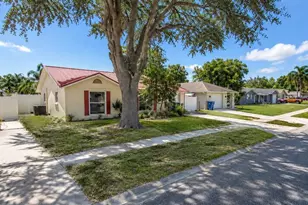 6834 Greenwich Ave, New Port Richey, FL 34653 - Photo 15