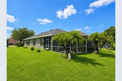 9305 Mandrake Court, Tampa, FL 33647 - Photo 3