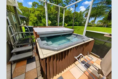 9305 Mandrake Court, Tampa, FL 33647 - Photo 15
