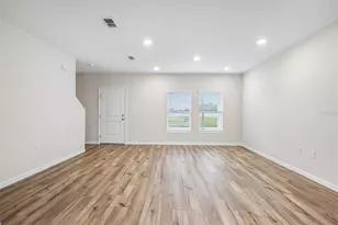 9176 Bent Br, Dade City, FL 33525 - Photo 3