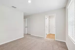 9176 Bent Br, Dade City, FL 33525 - Photo 17