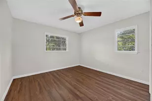 615 Thompson Rd, Lithia, FL 33547 - Photo 27