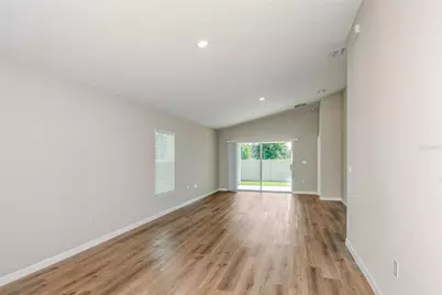 9136 Belleview Forest Pass, Dade City, FL 33525 - Photo 11