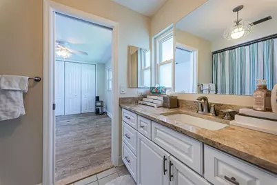 5230 Venetian Boulevard NE, Saint Petersburg, FL 33703 - Photo 25