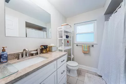 5230 Venetian Boulevard NE, Saint Petersburg, FL 33703 - Photo 29