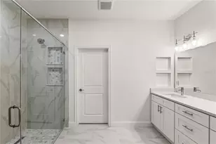 5352 Lowell Ave, Spring Hill, FL 34609 - Photo 7