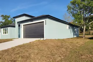 5352 Lowell Ave, Spring Hill, FL 34609 - Photo 23