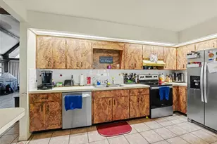 128 N Pointe Dr, Auburndale, FL 33823 - Photo 9