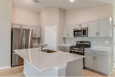 36618 Sagemoor Drive, Zephyrhills, FL 33541 - Photo 11