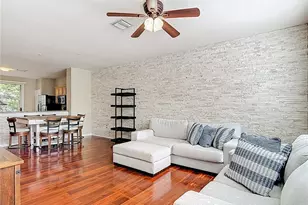 3133 Bayshore Oaks Dr, Tampa, FL 33611 - Photo 7
