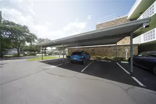 4705 1st St NE, Saint Petersburg, FL 33703 - Photo 25