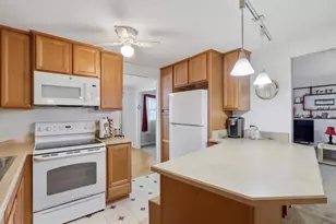 5417 Amanda St, Zephyrhills, FL 33542 - Photo 15
