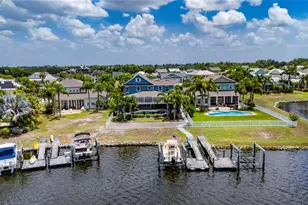 5216 Point Harbor Ln, Apollo Beach, FL 33572 - Photo 9