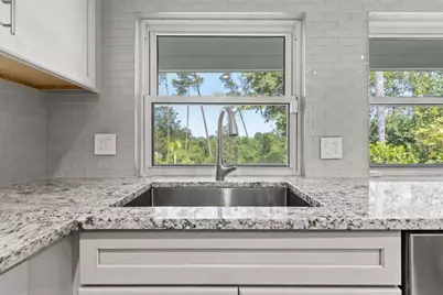 967 Pine Hill Road, Palm Harbor, FL 34683 - Photo 9