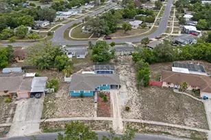 6495 Fairlawn St, Spring Hill, FL 34606 - Photo 5