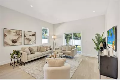 5346 2nd Avenue S, Saint Petersburg, FL 33707 - Photo 15