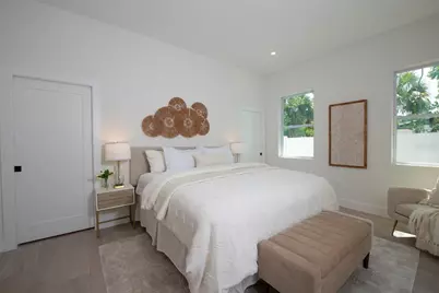 5346 2nd Avenue S, Saint Petersburg, FL 33707 - Photo 23