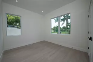 5346 2nd Ave S, Saint Petersburg, FL 33707 - Photo 29