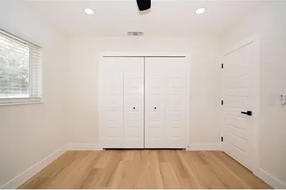 6218 N 43rd Street, Tampa, FL 33610 - Photo 23