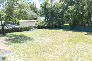 6218 N 43rd St, Tampa, FL 33610 - Photo 31