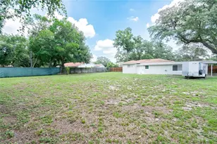 6218 N 43rd St, Tampa, FL 33610 - Photo 27