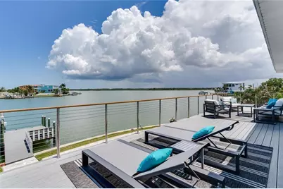 16117 4th Street E, Redington Beach, FL 33708 - Photo 45