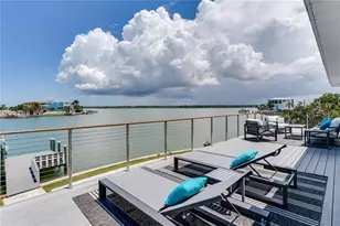 16117 4th St E, Redington Beach, FL 33708 - Photo 45