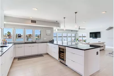 16117 4th Street E, Redington Beach, FL 33708 - Photo 27