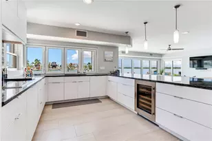 16117 4th St E, Redington Beach, FL 33708 - Photo 31