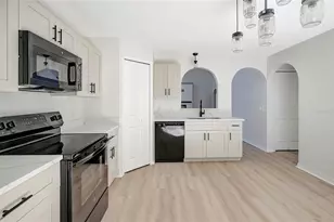 7861 Country Chase Ave, Lakeland, FL 33810 - Photo 13