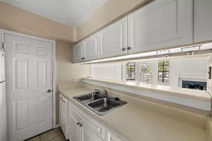 1000 W Horatio St, Tampa, FL 33606 - Photo 7