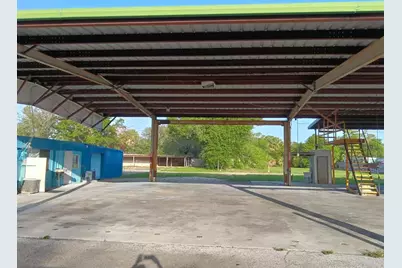 9006 Gibsonton Drive, Gibsonton, FL 33534 - Photo 27