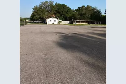 9006 Gibsonton Drive, Gibsonton, FL 33534 - Photo 29