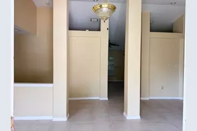 12721 N Ola Avenue, Tampa, FL 33612 - Photo 3