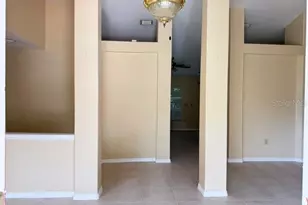 12721 N Ola Ave, Tampa, FL 33612 - Photo 3