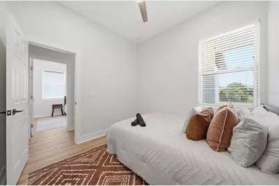 2644 42nd Avenue N, Saint Petersburg, FL 33714 - Photo 31