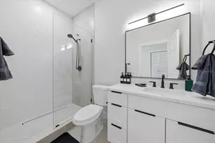 2644 42nd Ave N, Saint Petersburg, FL 33714 - Photo 25