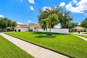 4201 Pine Isle Dr, Lutz, FL 33558 - Photo 3