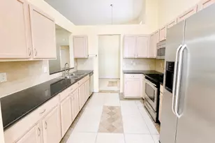 4201 Pine Isle Dr, Lutz, FL 33558 - Photo 9
