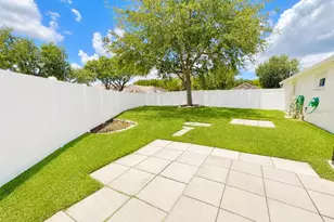4201 Pine Isle Dr, Lutz, FL 33558 - Photo 21